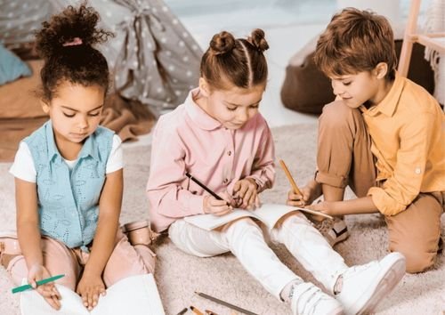 kids drawing
