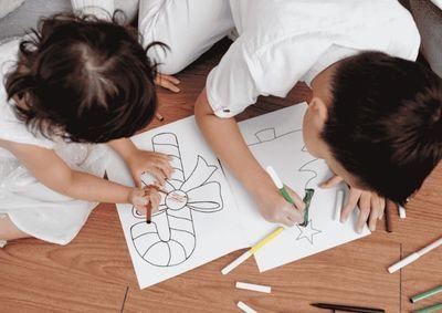 siblings coloring
